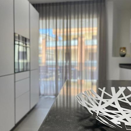 Modern And Spacious Appartement With Beach View. Gallipoli Zewnętrze zdjęcie