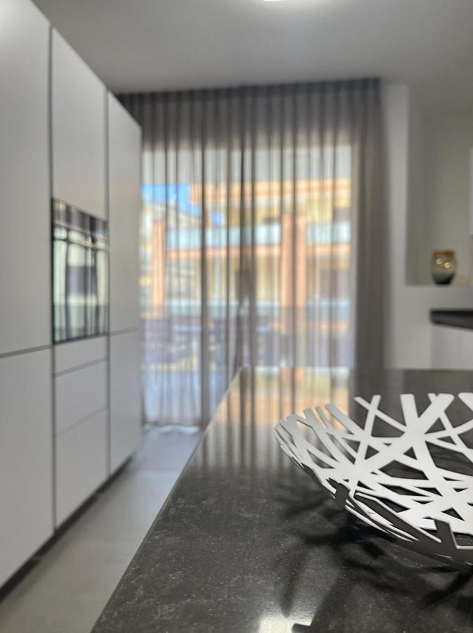 Modern And Spacious Appartement With Beach View. Gallipoli Zewnętrze zdjęcie
